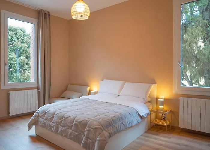 200M Venezia Mestre Station 3 Big Bedrooms With Ac Tv