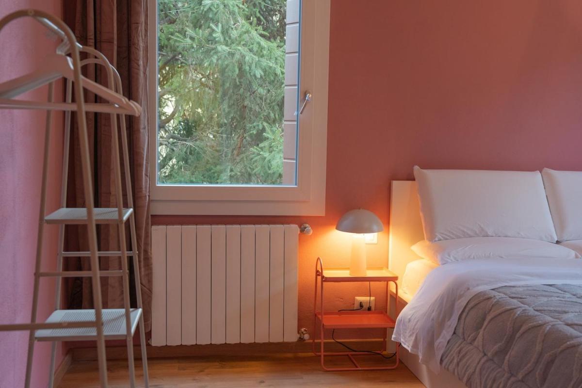200m Mestre Station 3 Big Bedrooms With Ac Tv